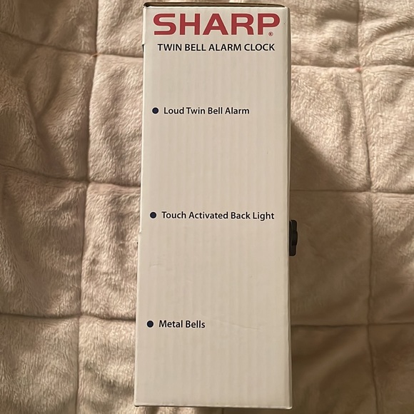 Sharp Twin bell alarm clock. Loud twin bell alarm touch activated clock. - Picture 4 of 5